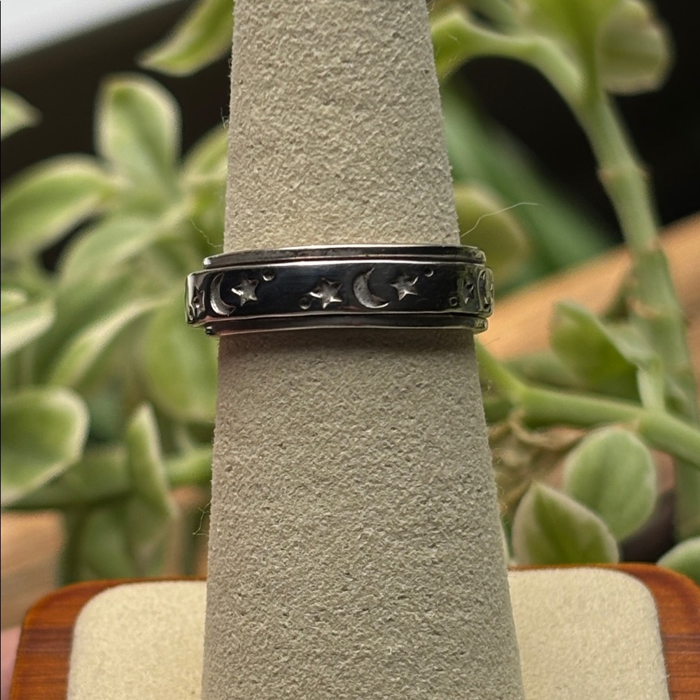 925 Sterling Silver Spinner Band Ring Celestial Star and Moon